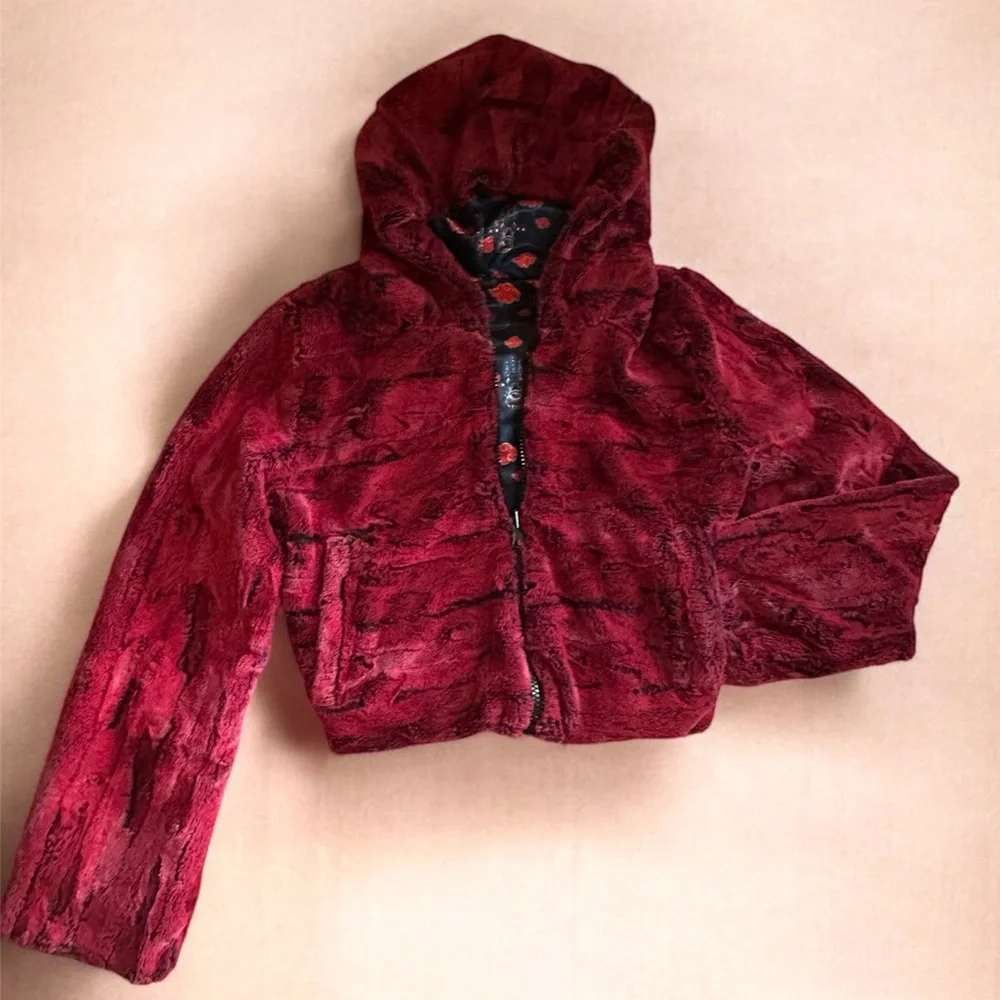 Red Akasuki Faux Fur Reversible Jacket - Picture 1 of 2